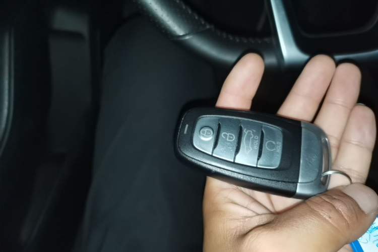 Used Hongqi H5 2020 1.5T DCT Flagship Edition Vehicle Key