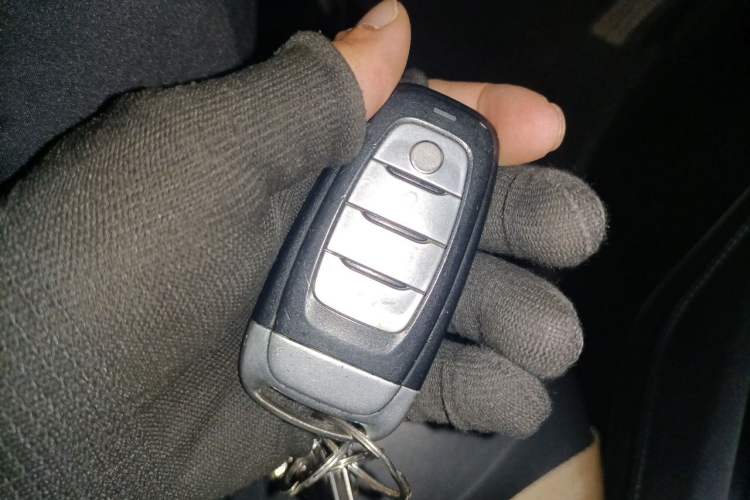 Used Hongqi H5 2020 1.5T DCT Flagship Edition Vehicle Key