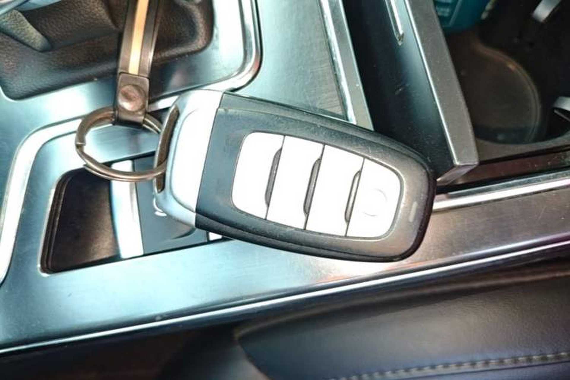 Used Hongqi H5 2020 1.8T Automatic Smart Connect Flagship Edition Vehicle Key