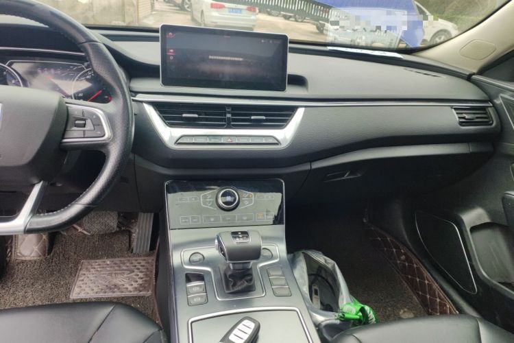 Used Hongqi H5 2020 1.5T DCT Flagship Edition Audio And AC Panel