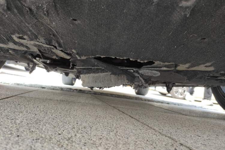 Used Hongqi H5 2020 1.5T DCT Flagship Edition Chassis Front