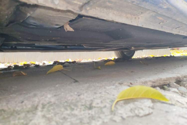 Used Hongqi H5 2020 1.8T Automatic Smart Connect Flagship Edition Chassis Front Left