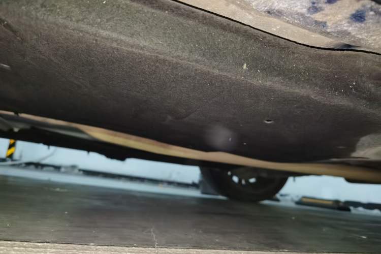 Used Hongqi H5 2020 1.5T DCT Flagship Edition Chassis Rear Left