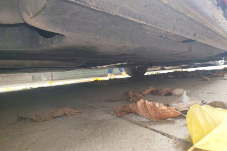 Used Hongqi H5 2020 1.8T Automatic Smart Connect Flagship Edition Chassis Rear Right