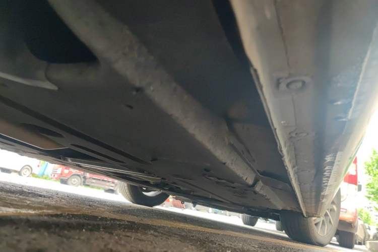 Used Hongqi H5 2020 1.5T DCT Flagship Edition Chassis Rear Right