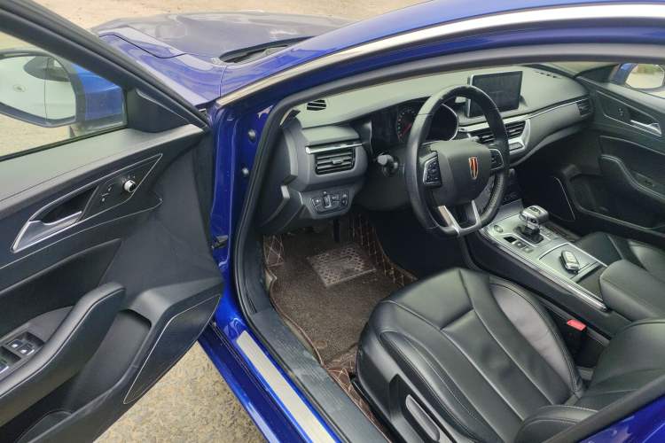 Used Hongqi H5 2020 1.5T DCT Flagship Edition Driver Seat