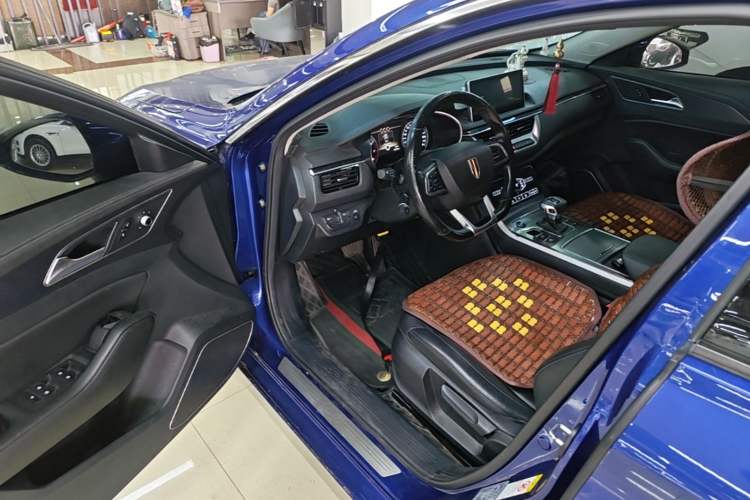 Used Hongqi H5 2020 1.5T DCT Flagship Edition Driver Seat