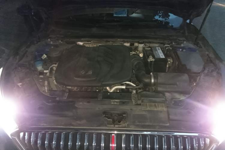 Used Hongqi H5 2020 1.5T DCT Flagship Edition Engine Bay