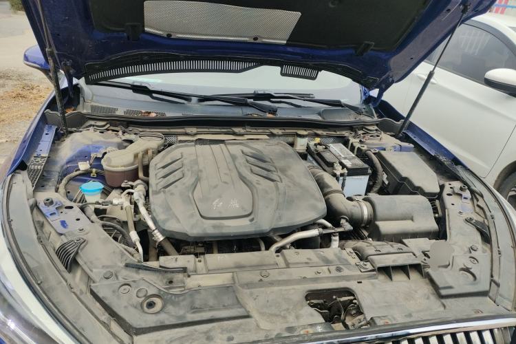 Used Hongqi H5 2020 1.5T DCT Flagship Edition Engine Bay