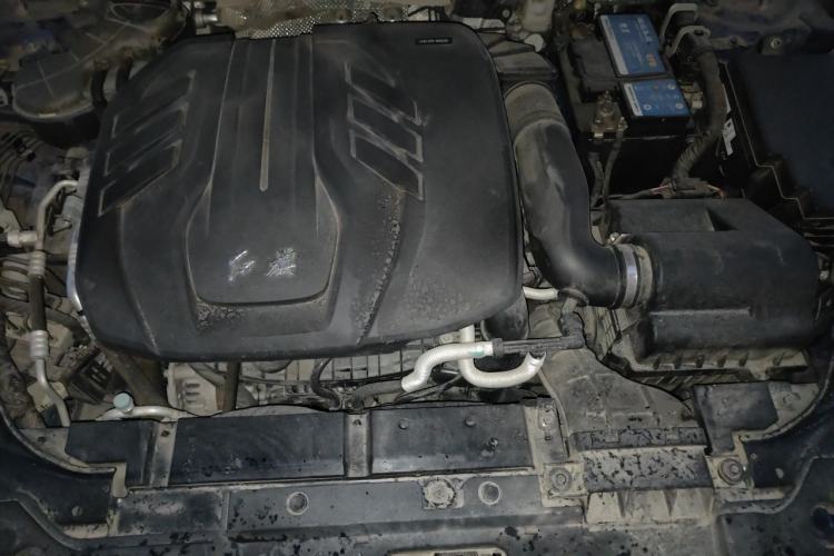 Used Hongqi H5 2020 1.8T Automatic Smart Connect Flagship Edition Engine Bay