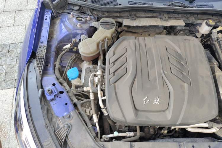 Used Hongqi H5 2020 1.5T DCT Flagship Edition Engine Bay Right