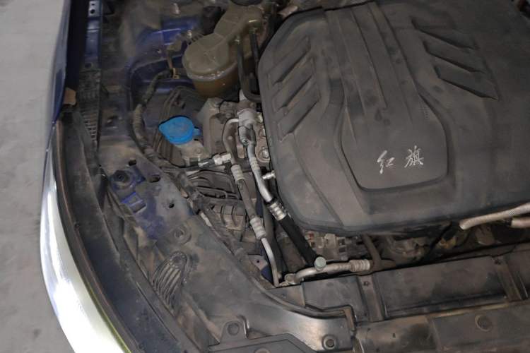 Used Hongqi H5 2020 1.5T DCT Flagship Edition Engine Bay Right