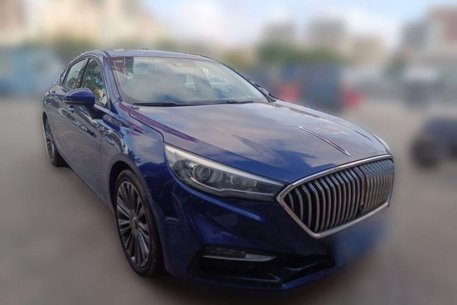 Used Hongqi H5 2020 1.8T Automatic Smart Connect Flagship Edition Front Right 45 Deg