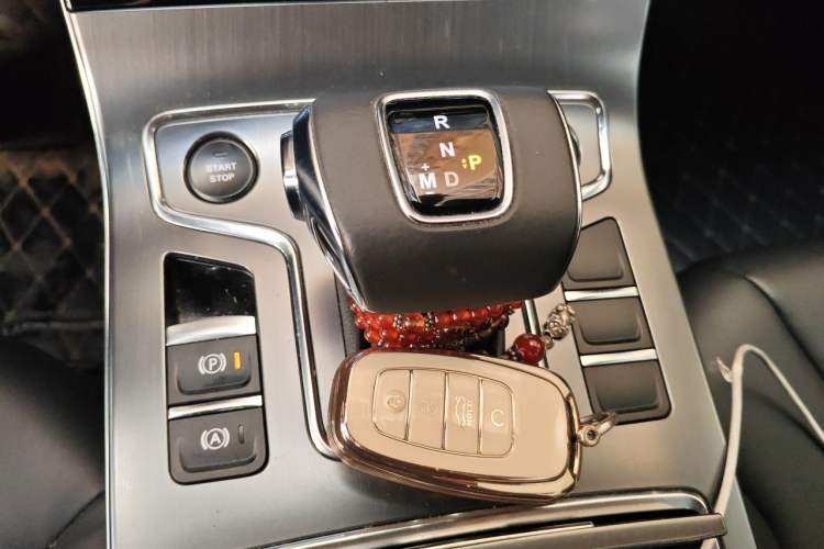 Used Hongqi H5 2020 1.5T DCT Flagship Edition Gear Lever