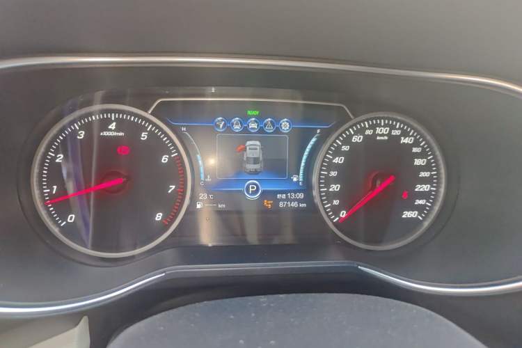 Used Hongqi H5 2020 1.8T Automatic Smart Connect Flagship Edition Instrument Cluster