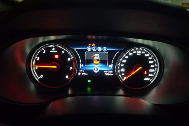 Used Hongqi H5 2020 1.5T DCT Flagship Edition Instrument Cluster