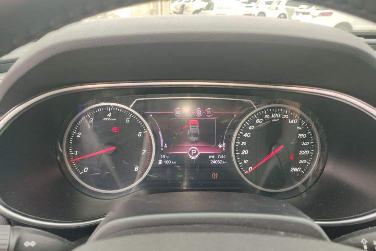 Used Hongqi H5 2020 1.5T DCT Flagship Edition Instrument Cluster