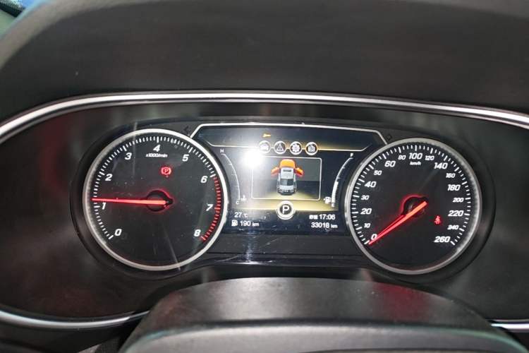 Used Hongqi H5 2020 1.5T DCT Flagship Edition Instrument Cluster