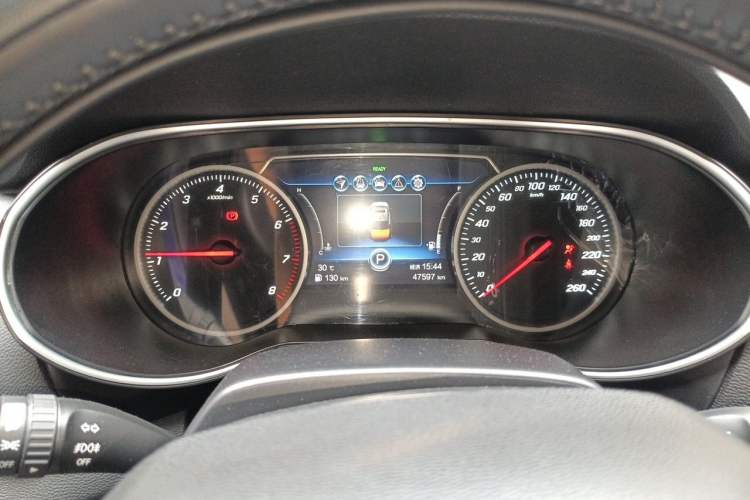 Used Hongqi H5 2020 1.8T Automatic Smart Connect Flagship Edition Instrument Cluster