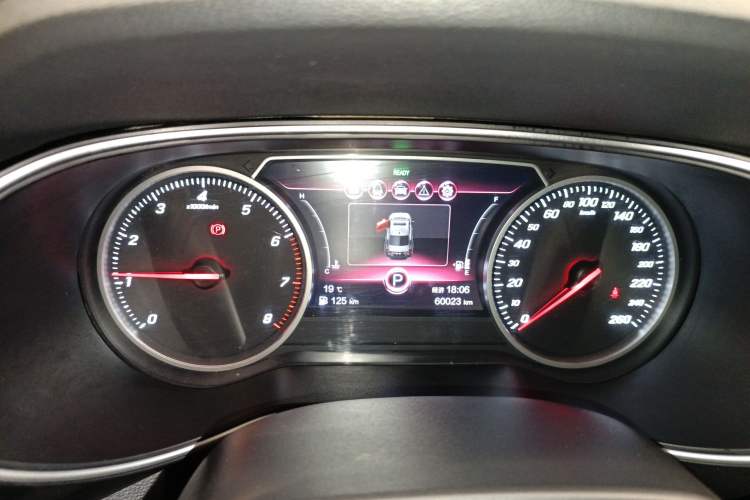 Used Hongqi H5 2020 1.8T Automatic ZhiLian QiYun Edition Instrument Cluster