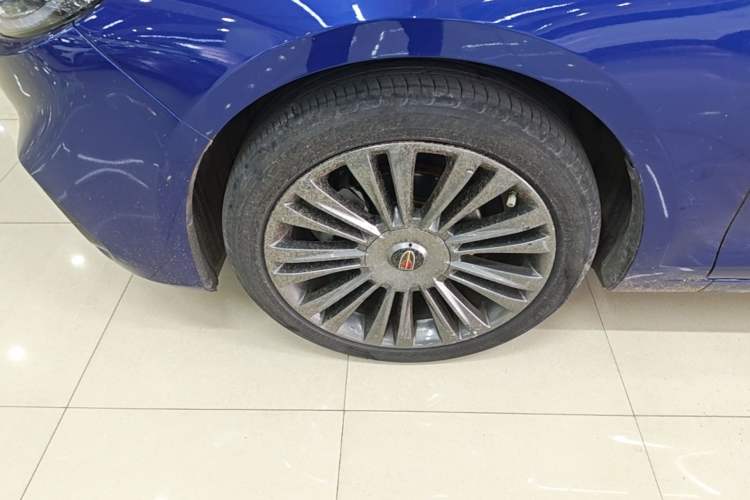 Used Hongqi H5 2020 1.5T DCT Flagship Edition Left Front Wheel Hub