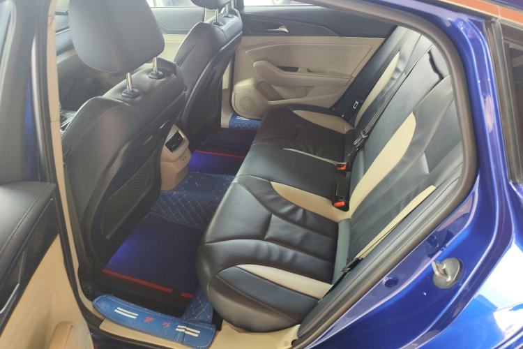 Used Hongqi H5 2020 1.8T Automatic Smart Connect Flagship Edition Left Rear Seat