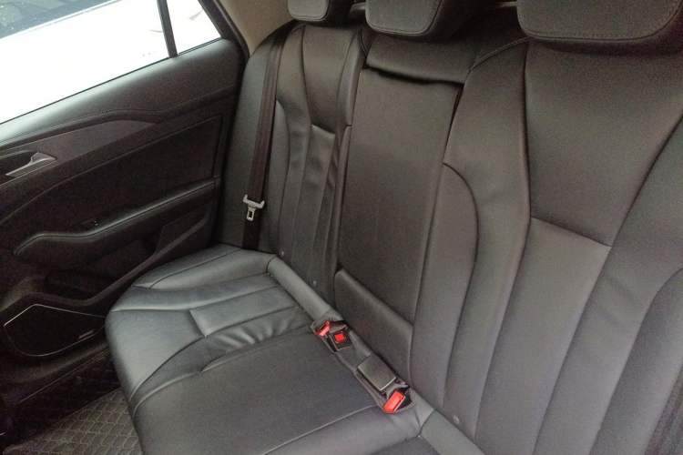 Used Hongqi H5 2020 1.8T Automatic Smart Connect Flagship Edition Left Rear Seat