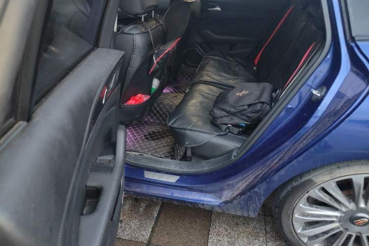 Used Hongqi H5 2020 1.8T Automatic Smart Connect Flagship Edition Left Rear Seat
