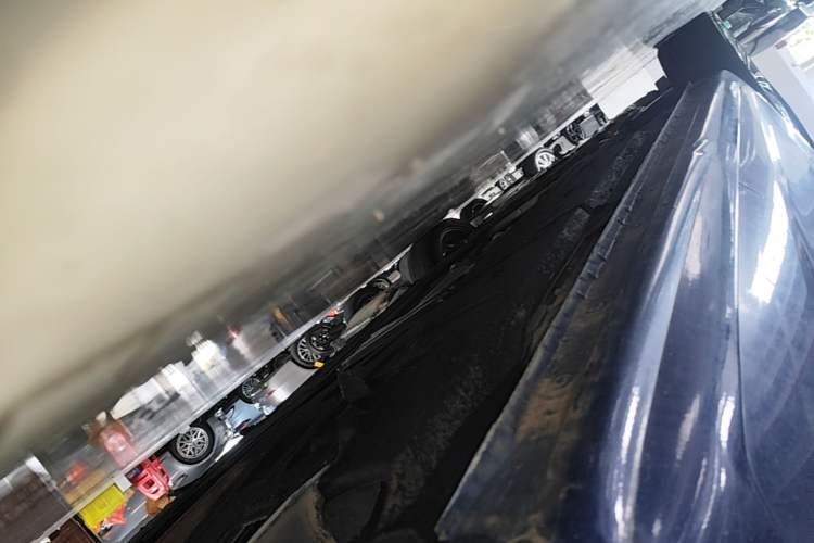 Used Hongqi H5 2020 1.5T DCT Flagship Edition Left Side Sill