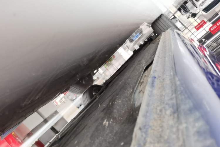 Used Hongqi H5 2020 1.8T Automatic ZhiLian QiYun Edition Left Side Sill