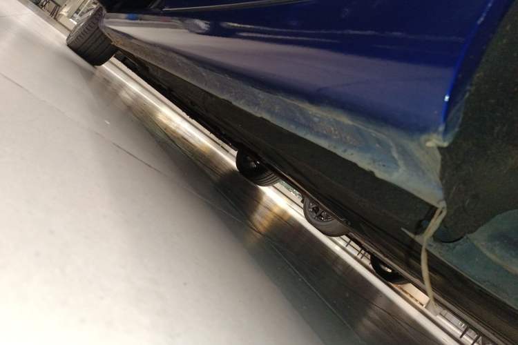 Used Hongqi H5 2020 1.8T Automatic ZhiLian QiYun Edition Left Side Sill