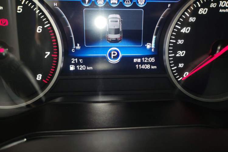Used Hongqi H5 2020 1.8T Automatic Smart Connect Flagship Edition Odometer Close Up
