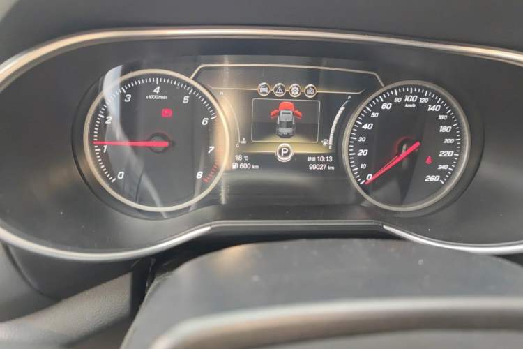 Used Hongqi H5 2020 1.5T DCT Flagship Edition Odometer Close Up