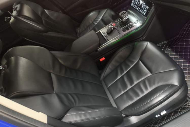 Used Hongqi H5 2020 1.8T Automatic Smart Connect Flagship Edition Right Front Seat