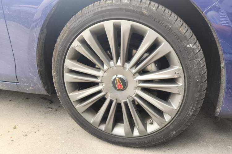 Used Hongqi H5 2020 1.5T DCT Flagship Edition Right Front Wheel Hub