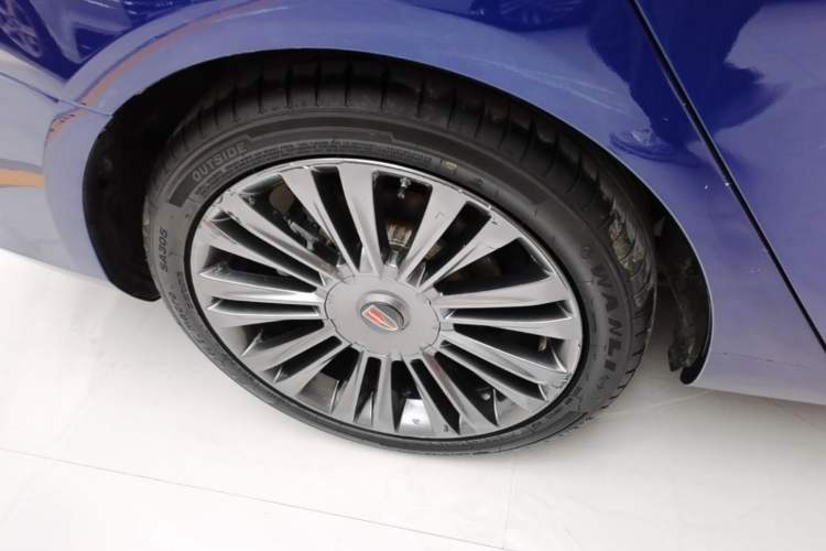 Used Hongqi H5 2020 1.8T Automatic ZhiLian QiYun Edition Right Rear Wheel Hub