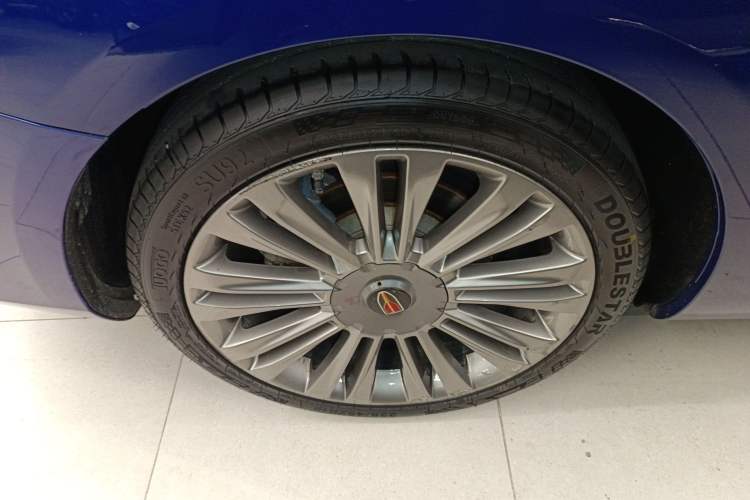 Used Hongqi H5 2020 1.8T Automatic ZhiLian QiYun Edition Right Rear Wheel Hub