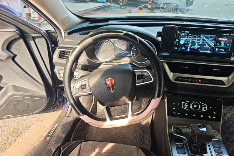 Used Hongqi H5 2020 1.8T Automatic Smart Connect Flagship Edition Steering Wheel