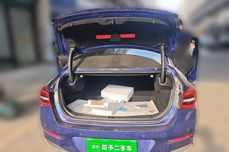 Used Hongqi H5 2020 1.8T Automatic Smart Connect Flagship Edition Trunk