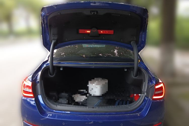Used Hongqi H5 2020 1.5T DCT Flagship Edition Trunk
