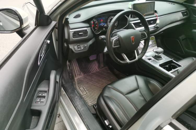 Used Hongqi H5 2020 1.8T Automatic Smart Connect Flagship Edition Driver Seat