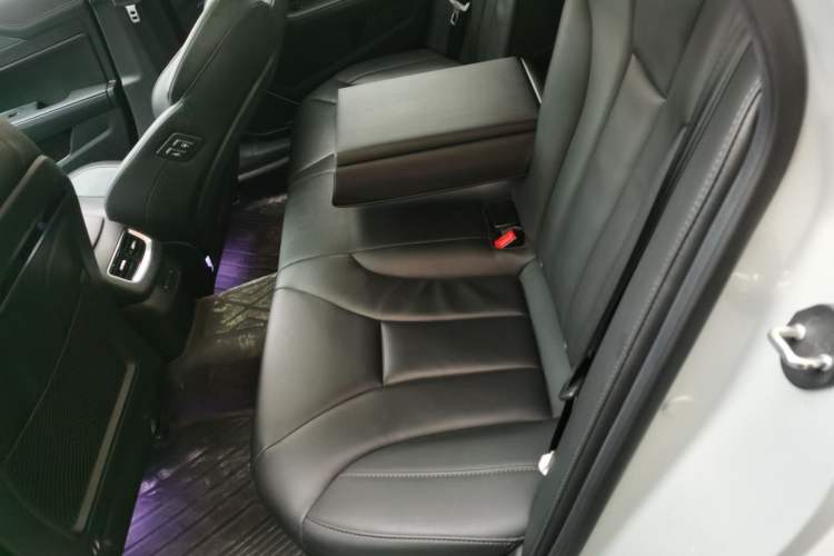 Used Hongqi H5 2020 1.8T Automatic Smart Connect Flagship Edition Left Rear Seat