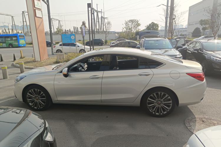 Used Hongqi H5 2020 1.5T DCT Flagship Edition Left Side