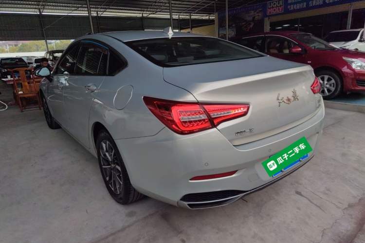 Used Hongqi H5 2020 1.5T DCT Flagship Edition Rear Left 45 Deg