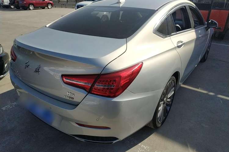 Used Hongqi H5 2020 1.8T Automatic Smart Connect Flagship Edition Rear Right 45 Deg