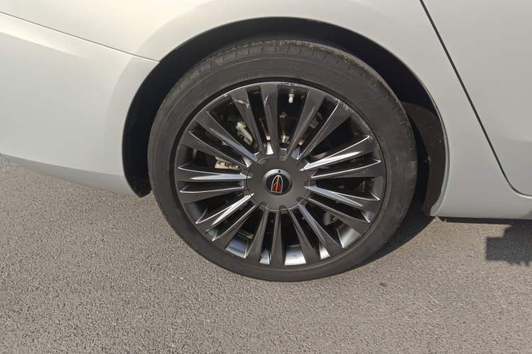 Used Hongqi H5 2020 1.5T DCT Flagship Edition Right Rear Wheel Hub