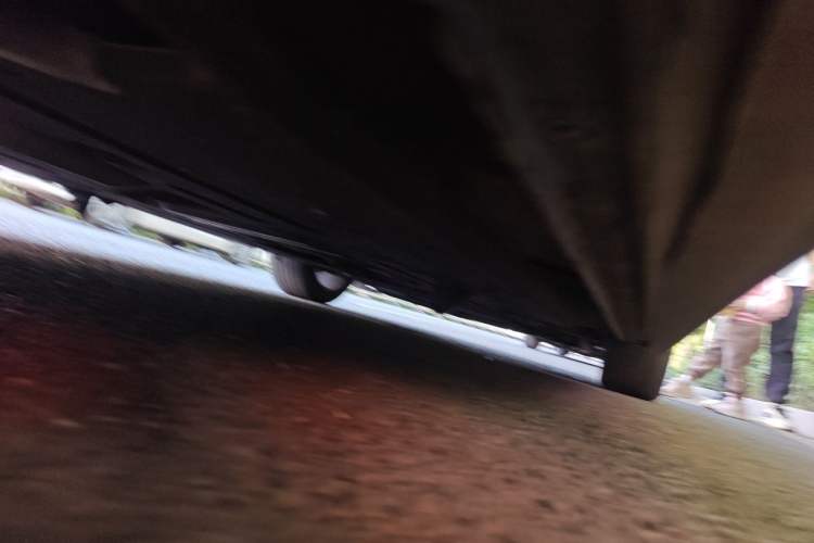 Used Hongqi H5 2020 1.5T DCT Flagship Edition Chassis Rear Right