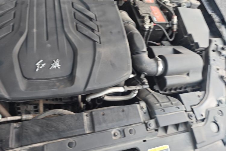 Used Hongqi H5 2020 1.5T DCT Flagship Edition Engine Bay Left