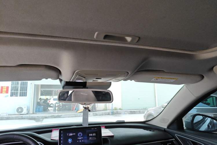 Used Hongqi H5 2020 1.8T Automatic ZhiLian QiYun Edition Headliner