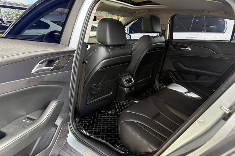 Used Hongqi H5 2020 1.5T DCT Flagship Edition Interior 2